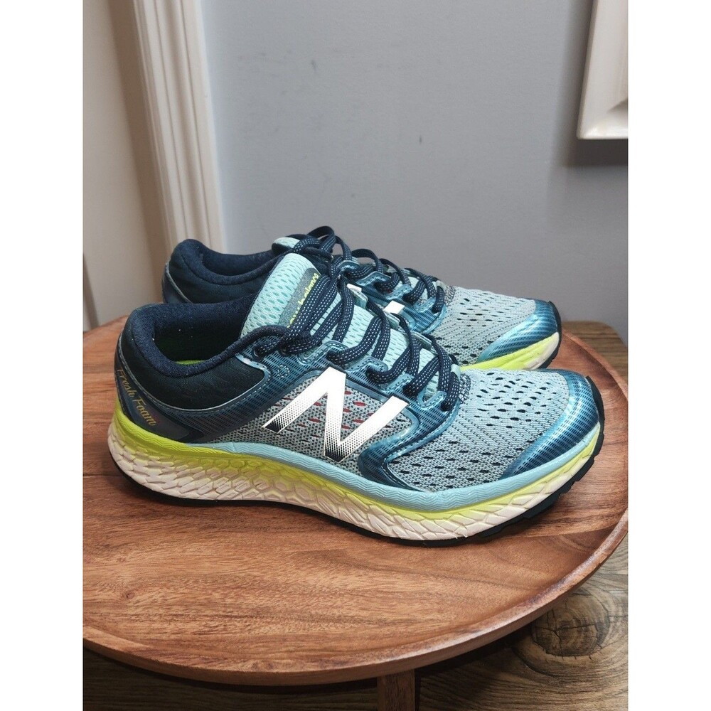 New Balance Women's Fresh Foam 1080v7 running shoes Blue Glow/Lime Glow US Sz 8